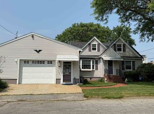 52 Caron St, Manchester, NH 03103