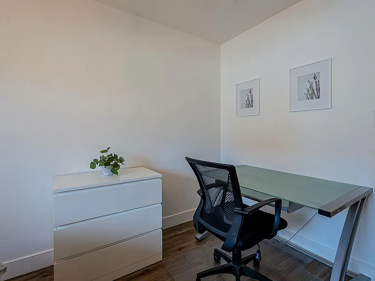 1616 N Markdale — Photo 22