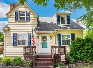 17 Grandview Ct, Penns Grove, NJ 08069
