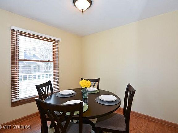 5th image of 1495 Queensgreen Cir