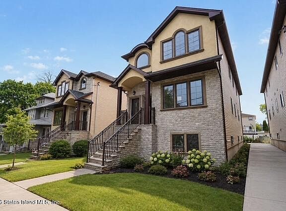 2nd image of 24 Hope Ave