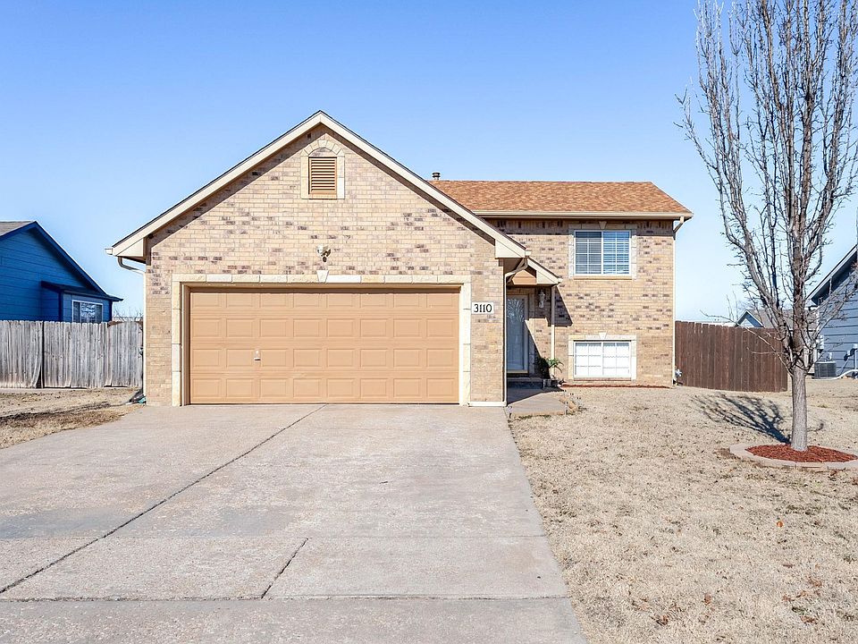 1st image of 3110 W Graber Cir