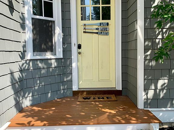 4th image of 15195 Shoreline Dr W