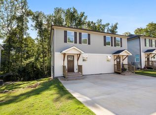 5A-5B Robin Hood Rd, Taylors, SC 29687