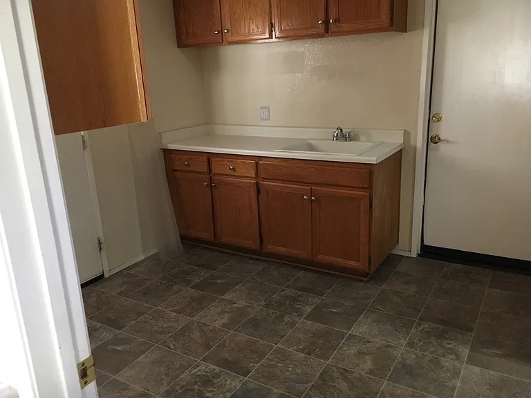 0 Tomiko Dr — Photo 7