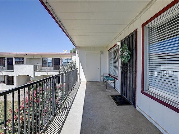 5th image of 240 S OLD LITCHFIELD Road #202
