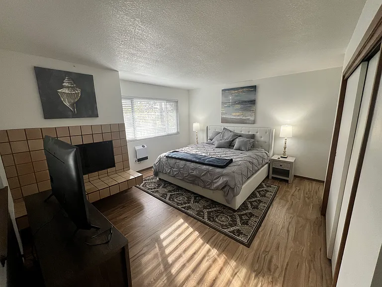 5302 Plymouth St — Photo 10