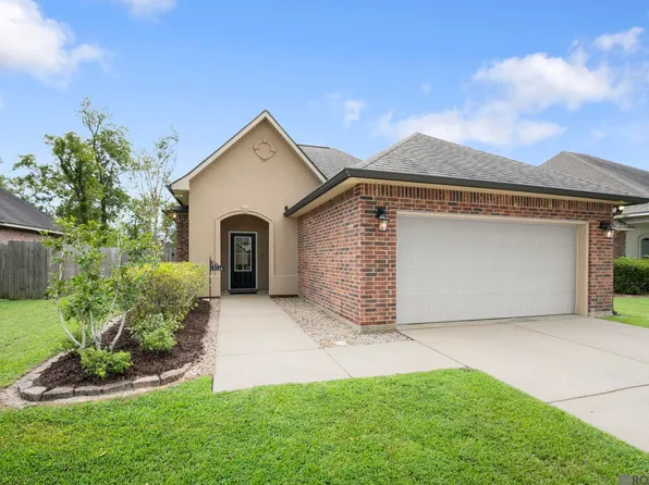 9346 Falling Oak Dr, Baton Rouge, LA 70817