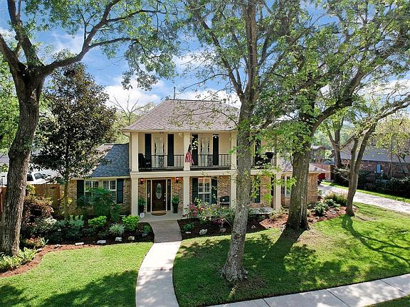 2nd image of 16322 Brook Forest Dr