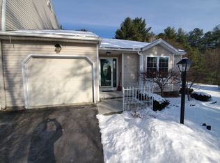 73 Old Mill Ln, Queensbury, NY 12804