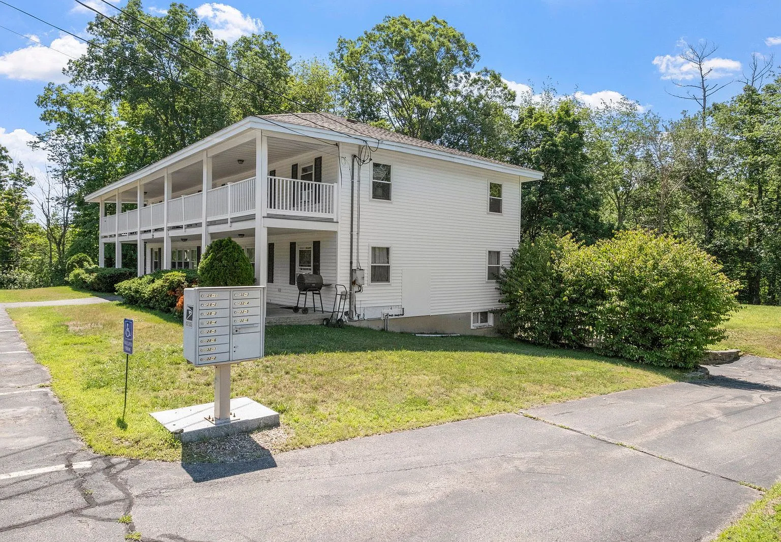 2 bed, 1.0 bath, $2,000 — Photo 1