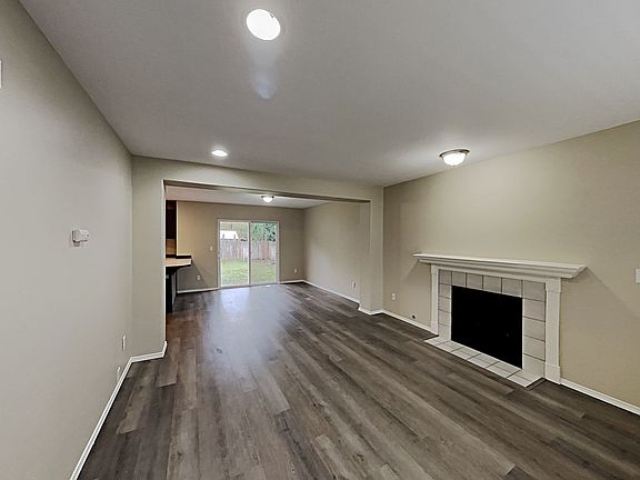 5th image of 15168 182nd Ave SE