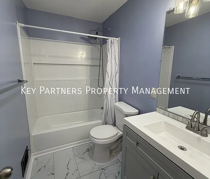 821 S Edgemere Dr — Photo 9
