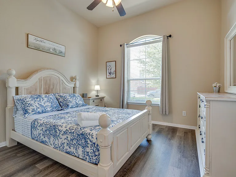 1105 Lone Pine Dr — Photo 10