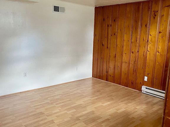 5th image of 929 Avenue C #1