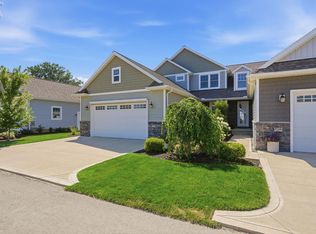 5384 Pintail Dr, Port Clinton, OH 43452