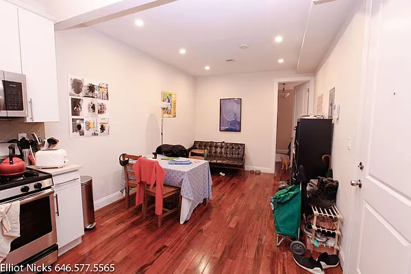 Rented by Massada Home Sales Inc | media 10