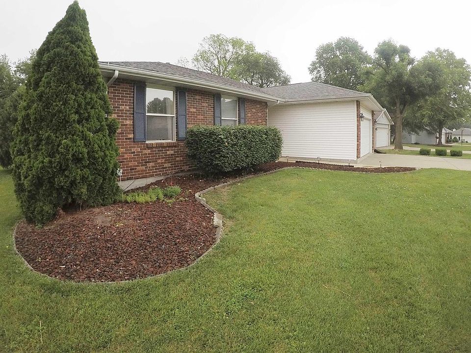 1st image of 103 N Meadow Ln