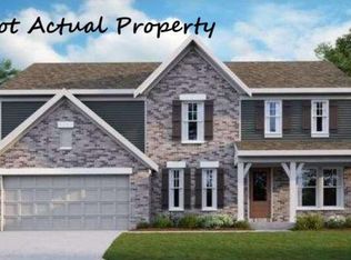 207 Pickerington Ponds Dr, Pickerington, OH 43147