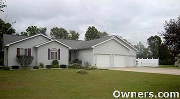 1st image of 14750 Reynolds Ln