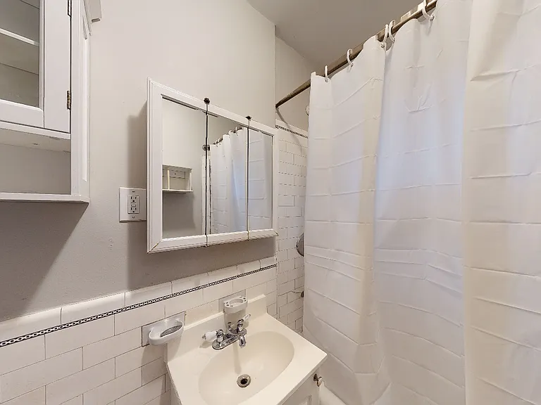 119 College Ave — Photo 66
