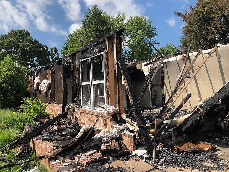 2nd image of 1907 N 28th St