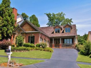 1039 Dogwood Way, Dawsonville, GA 30534