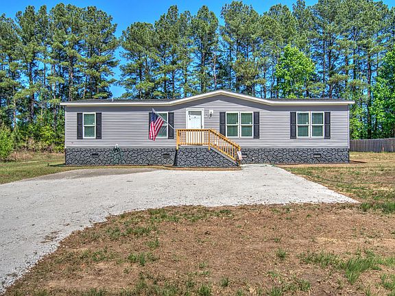 5th image of 123 Firefly Ln