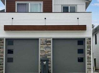 9513 114th Ave #B, Grande Prairie, AB T8X 0A6