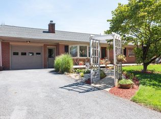 46 Cedar Ave, Ephrata, PA 17522