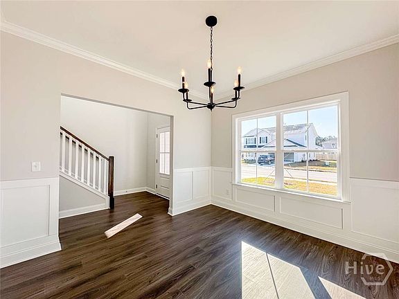 5th image of 92 Holland Drive NE