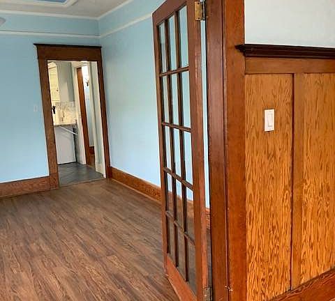 4th image of 306 Esmond Ave #2805