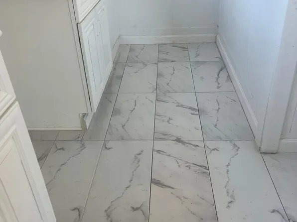 (undisclosed Address), Brockton, MA 02301