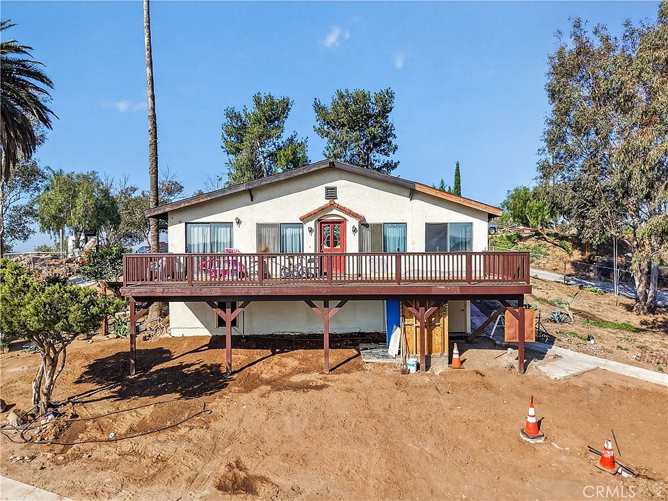 1st image of 5641 Rutile St