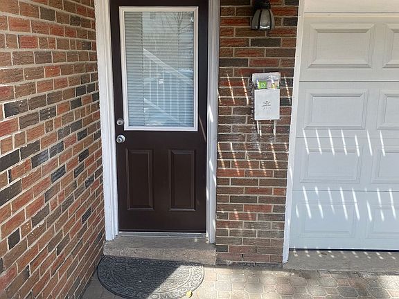 4th image of 3083 Rymal Rd