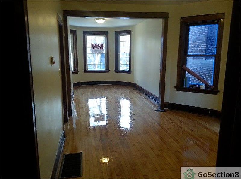 1st image of 6554 S Artesian Ave