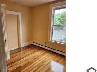 61 Bulfinch St Floor 3, Lynn, MA 01904