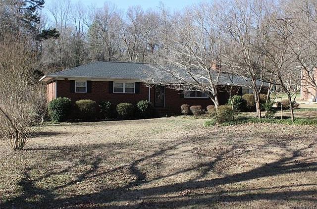 1st image of 7405 Linda Lake Dr