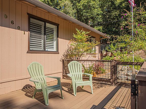 3rd image of 20601 Live Oak Ln