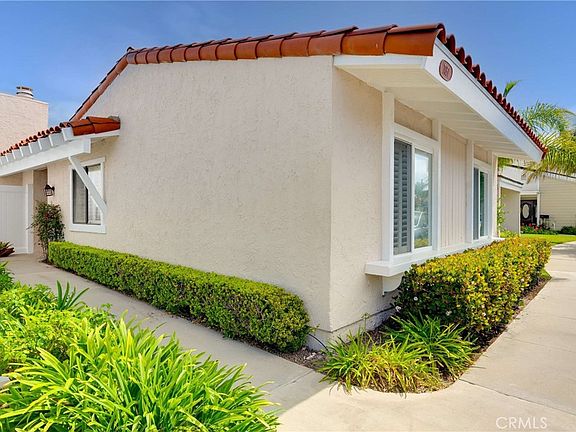 2nd image of 7051 Island Village Dr