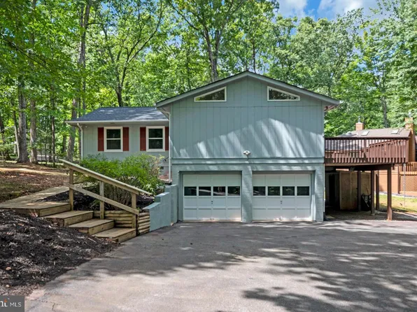 100 Tall Pines Ave, Locust Grove, VA 22508