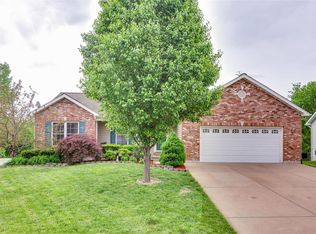 107 Williamsburg Dr, Crystal City, MO 63019