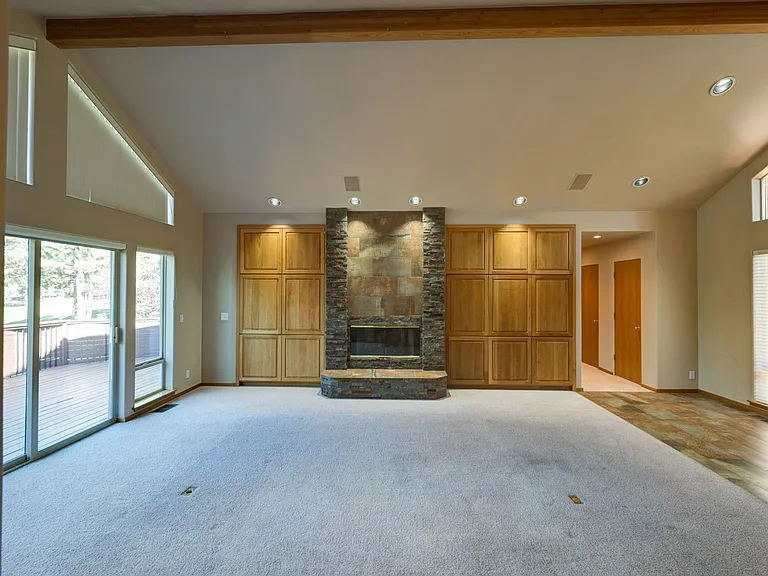 2759 NW Champion Cir — Photo 9