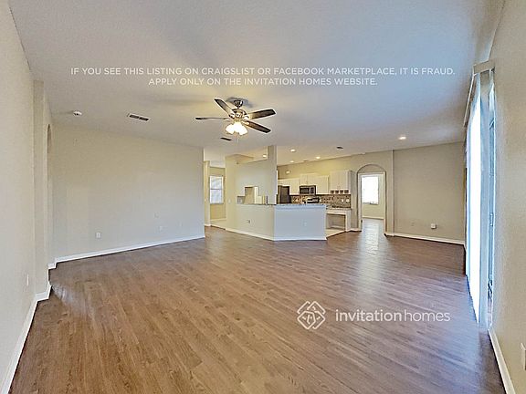 4th image of 8415 Greystone Dr