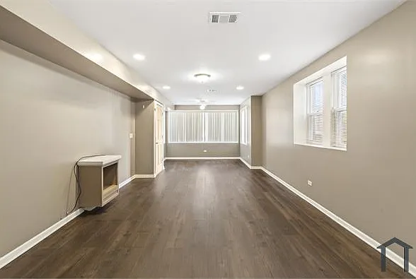 323 Memorial Dr #1 — Photo 7