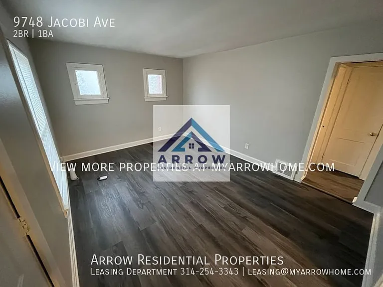 9748 Jacobi Ave — Photo 8