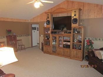 2nd image of 120 Irongate Dr