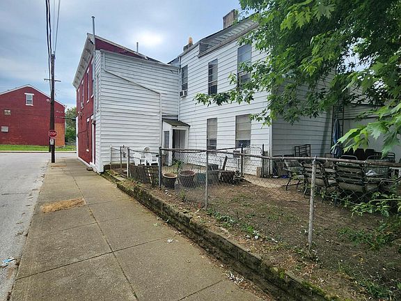 2nd image of 1557 Maryland Ave