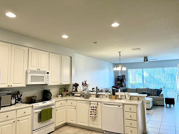 2nd image of 1103 Pinewood Lake Ct