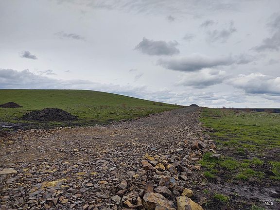 3rd image of LOT 3 Prairie View Ln